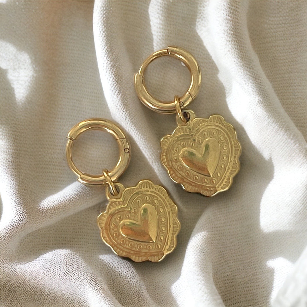 Enchanted Heart Huggies - Gold